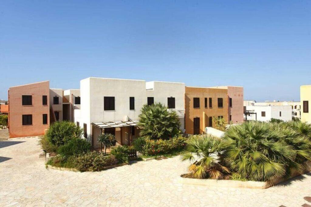 Casa Gilia Favignana Apartment Exterior photo